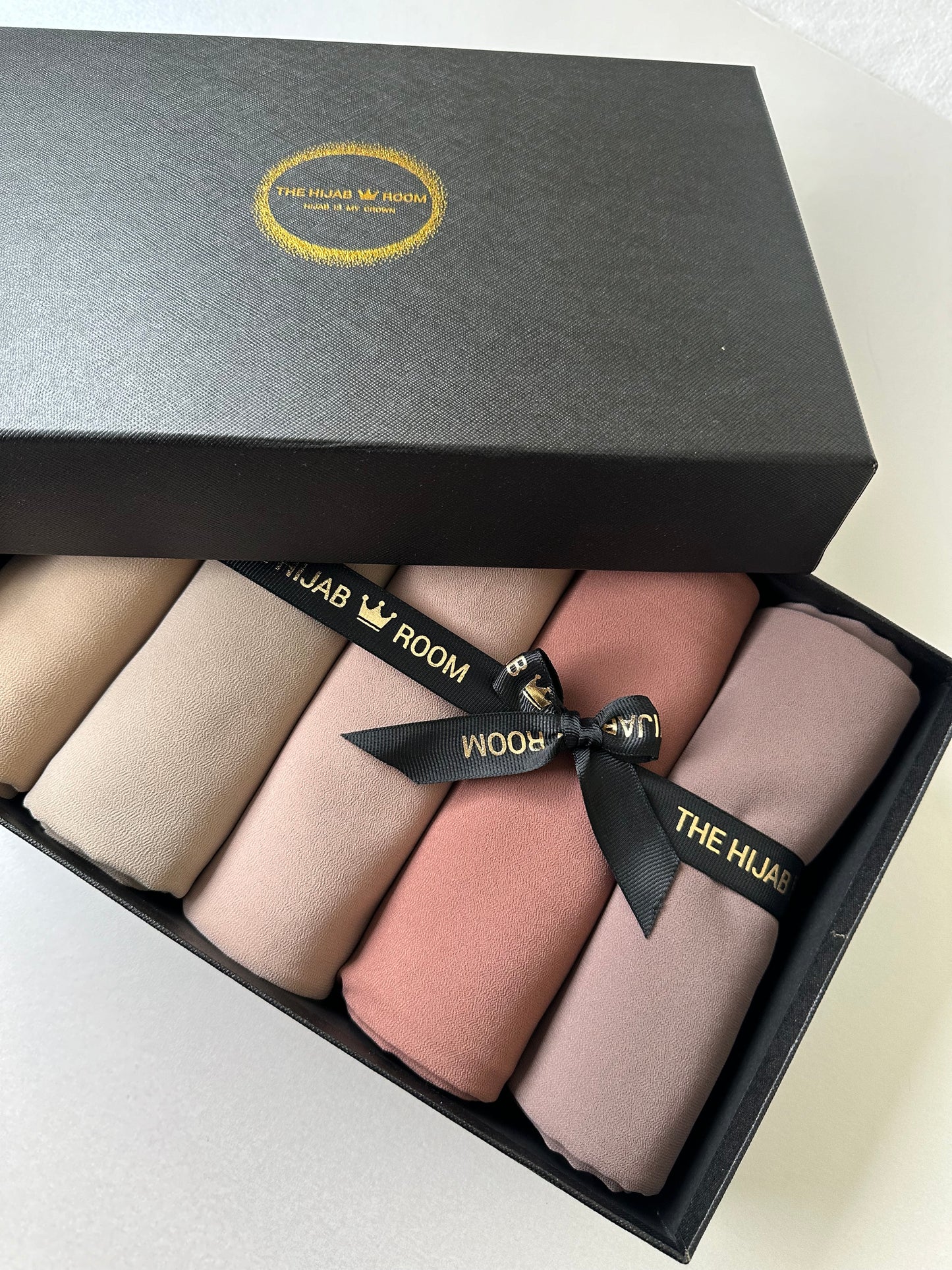 Premium Chiffon Gift Box (Message us on Live Chat or Instagram)
