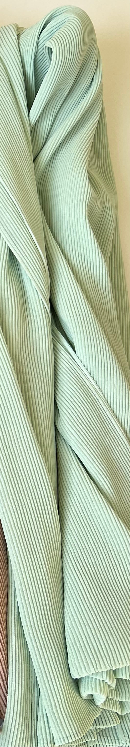 Premium fine pleat hijabs - set of 2