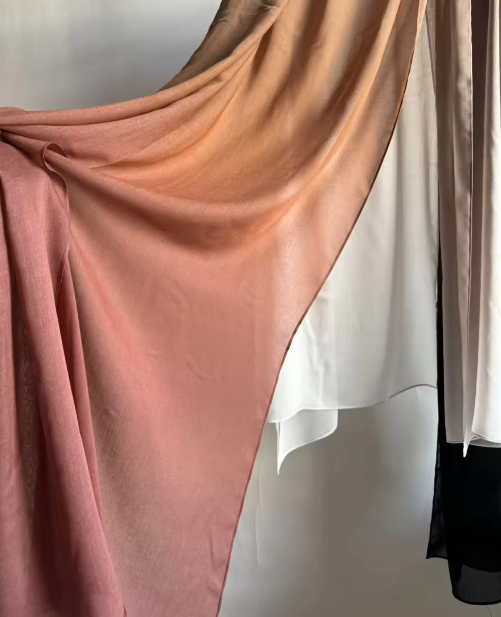 Taupe/Rouge Ombre Modal Cotton