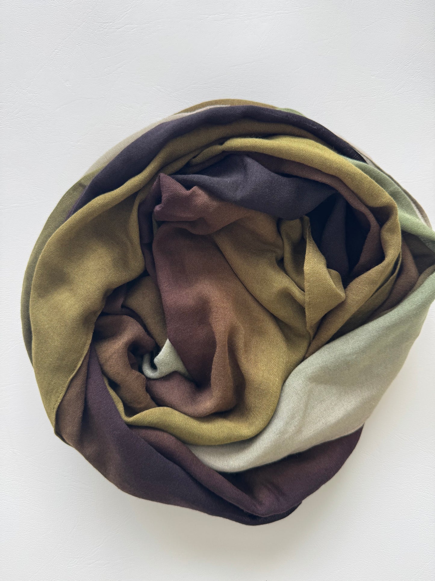 Ombre Olive Modal